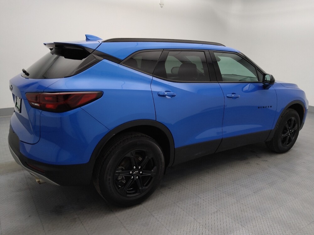 2024 Chevrolet Blazer in Topeka, KS 66611 - 18126222 10