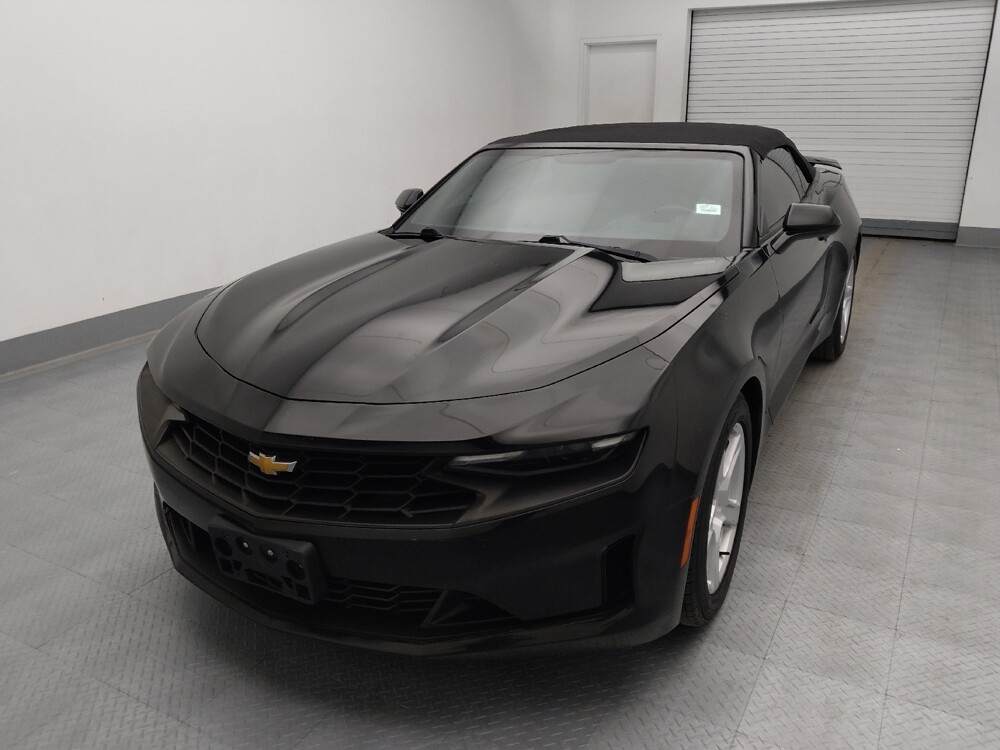 2020 Chevrolet Camaro in Wichita, KS 67207 - 18126223 15