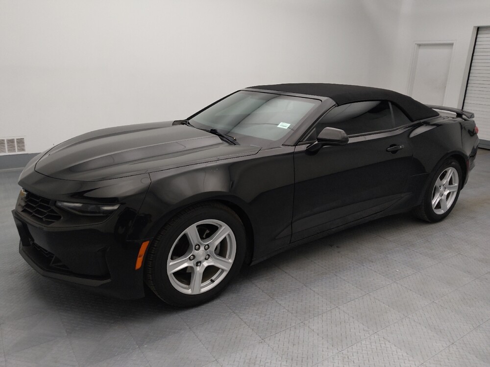 2020 Chevrolet Camaro in Wichita, KS 67207 - 18126223 2