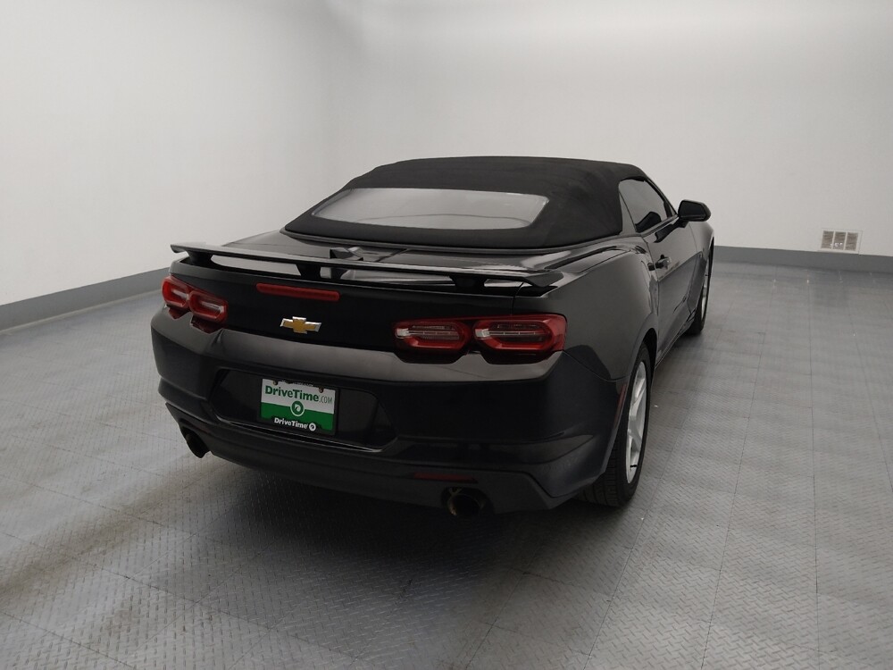 2020 Chevrolet Camaro in Wichita, KS 67207 - 18126223 7