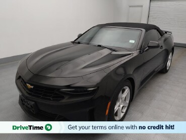 2020 Chevrolet Camaro in Wichita, KS 67207