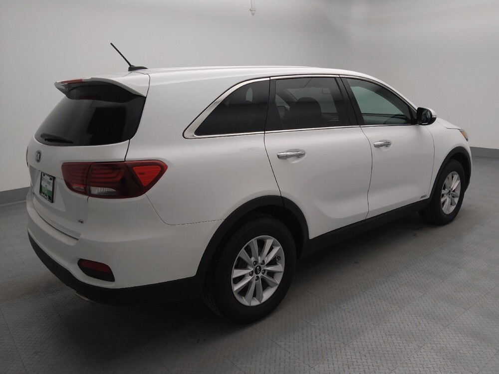2020 Kia Sorento in Independence, MO 64055 - 18126224 10