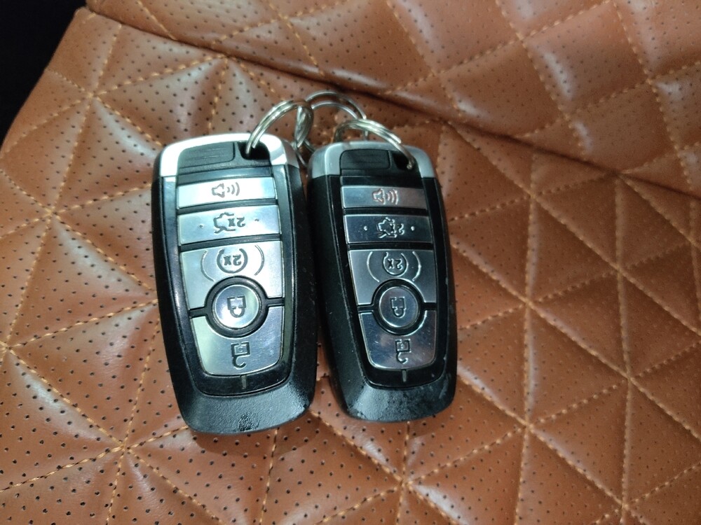 2019 Ford Fusion in St. Louis, MO 63125 - 18126225 32