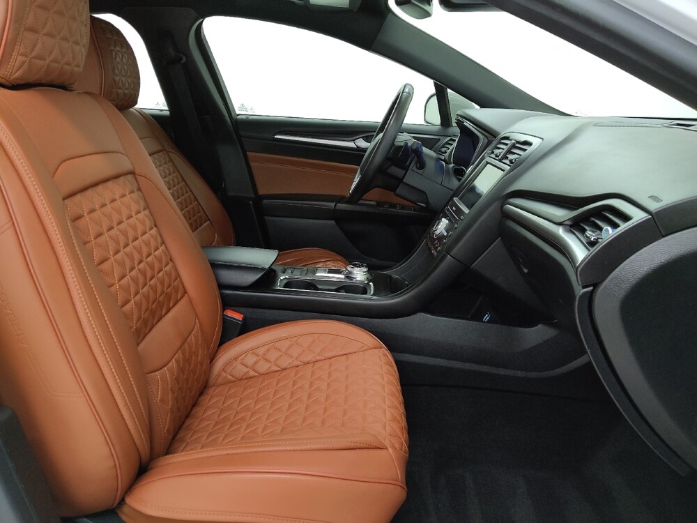 2019 Ford Fusion in St. Louis, MO 63125 - 18126225 21