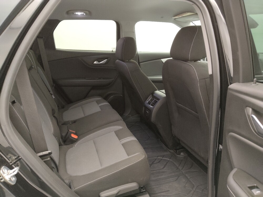 2024 Chevrolet Blazer in Independence, MO 64055 - 18126228 19