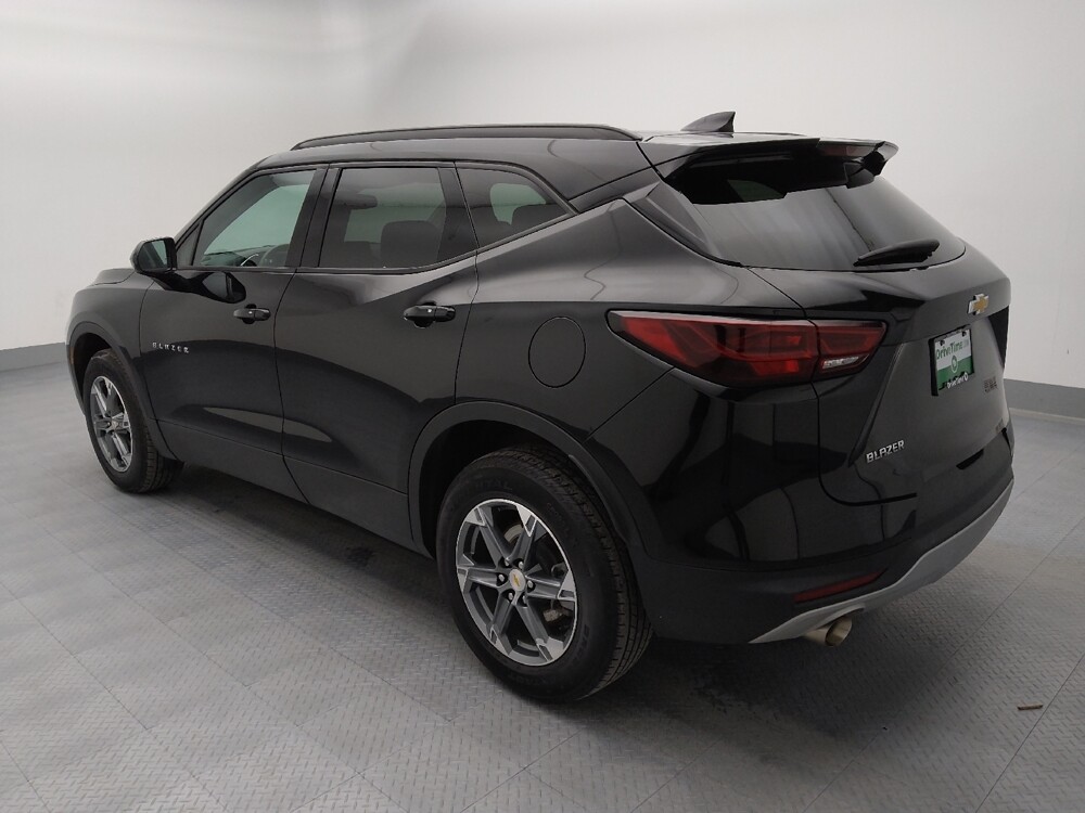 2024 Chevrolet Blazer in Independence, MO 64055 - 18126228 3