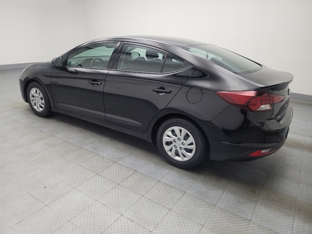 2020 Hyundai Elantra in Des Moines, IA 50310 - 18126229 3
