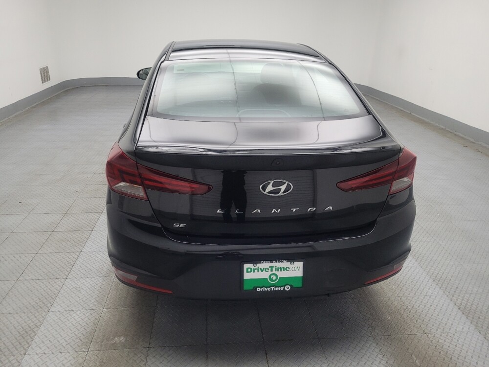 2020 Hyundai Elantra in Des Moines, IA 50310 - 18126229 6