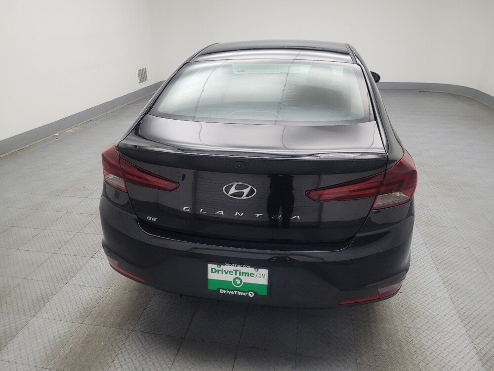 2020 Hyundai Elantra in Des Moines, IA 50310 - 18126229 7