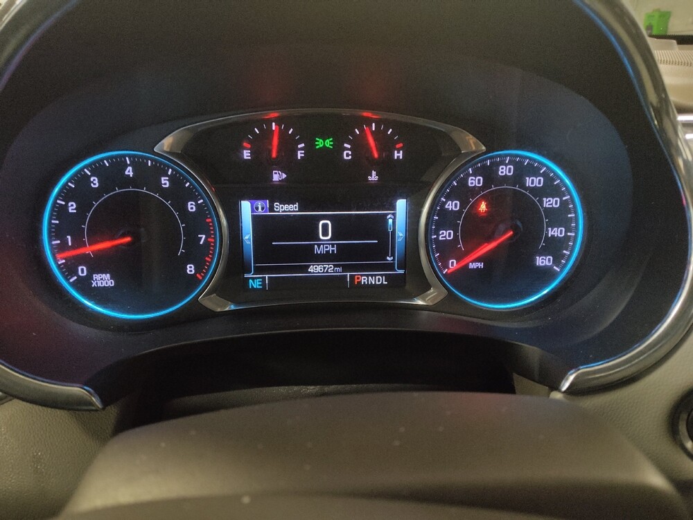 2018 Chevrolet Malibu in Midlothian, IL 60445 - 18126231 23