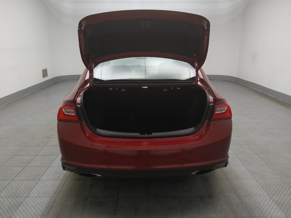 2018 Chevrolet Malibu in Midlothian, IL 60445 - 18126231 29