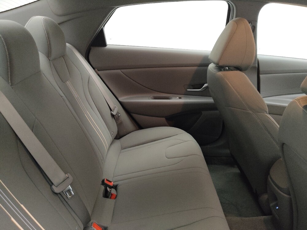 2024 Hyundai Elantra in Lombard, IL 60148 - 18126232 19