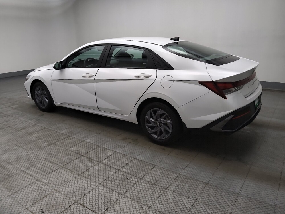 2024 Hyundai Elantra in Lombard, IL 60148 - 18126232 3