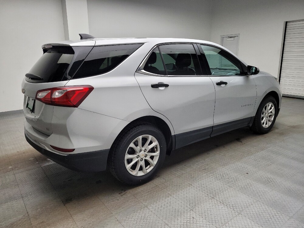 2019 Chevrolet Equinox in Eastpointe, MI 48021 - 18126234 10