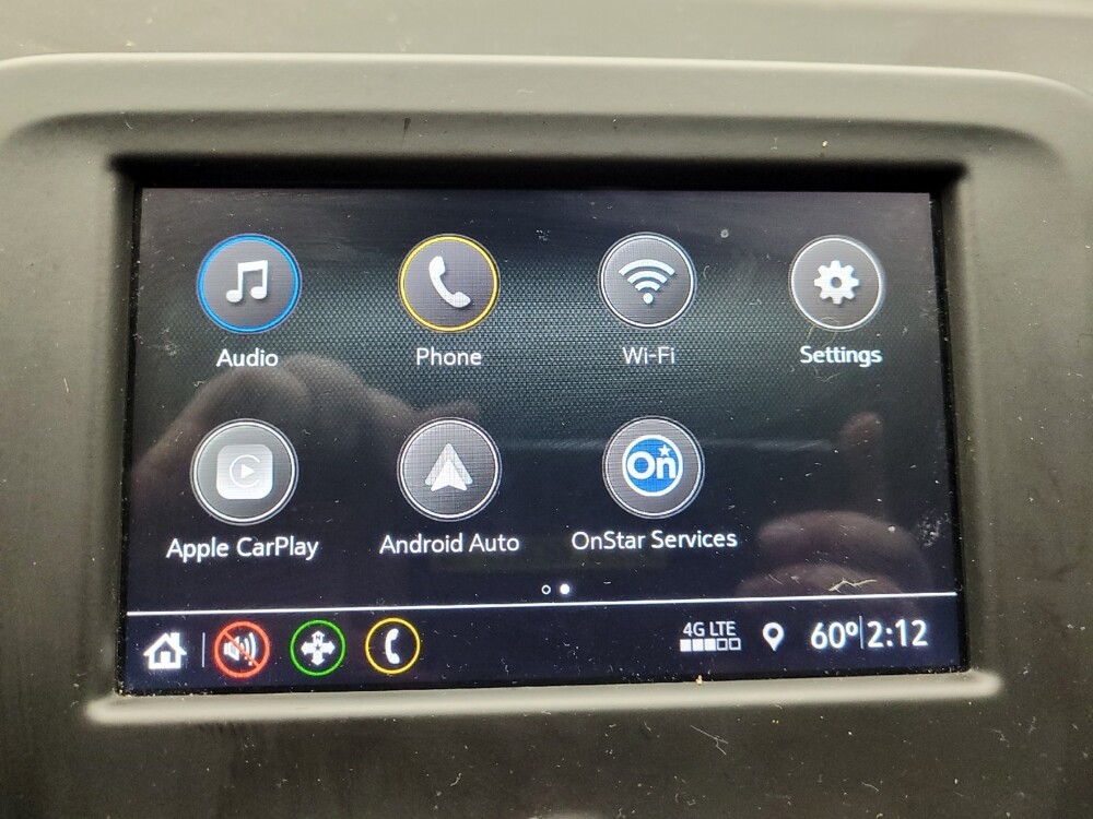 2019 Chevrolet Equinox in Eastpointe, MI 48021 - 18126234 25