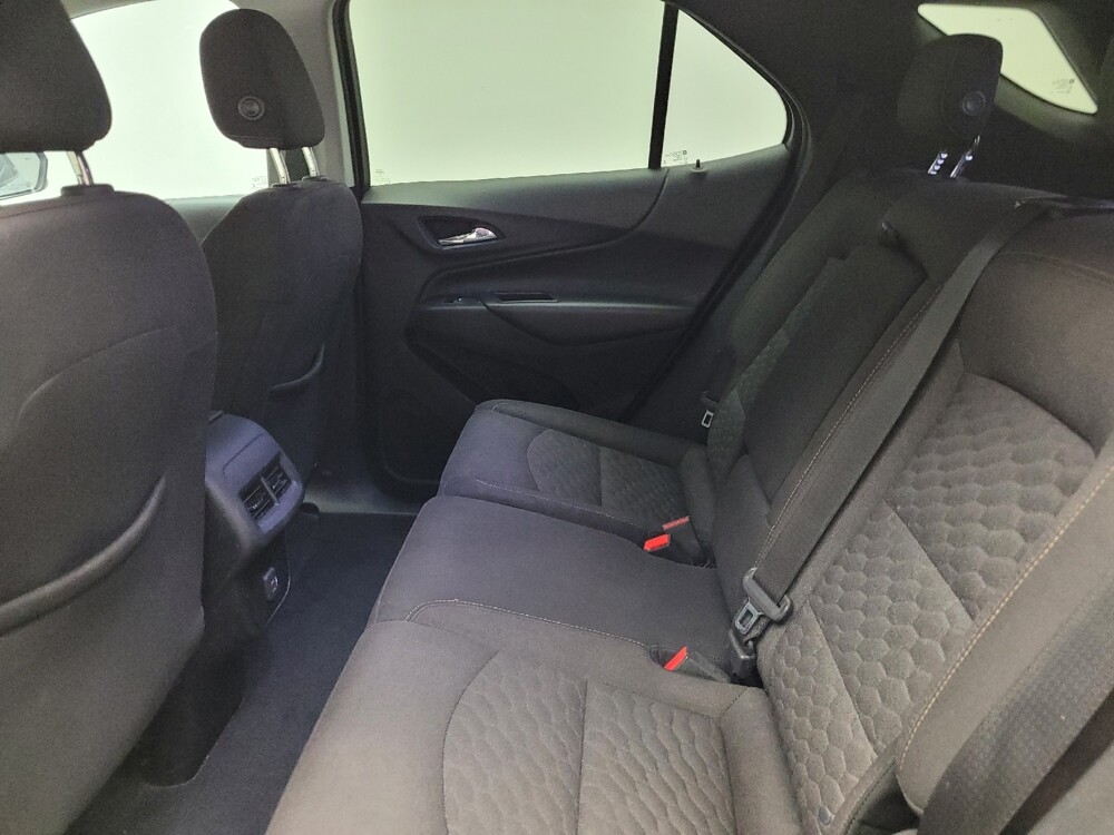 2019 Chevrolet Equinox in Eastpointe, MI 48021 - 18126234 18