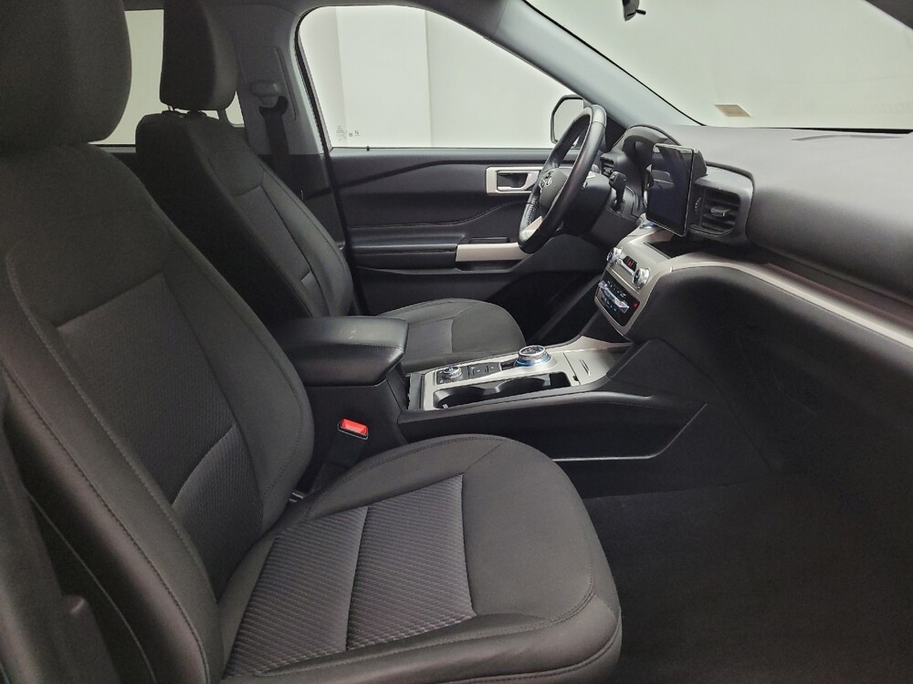2022 Ford Explorer in Eastpointe, MI 48021 - 18126235 21