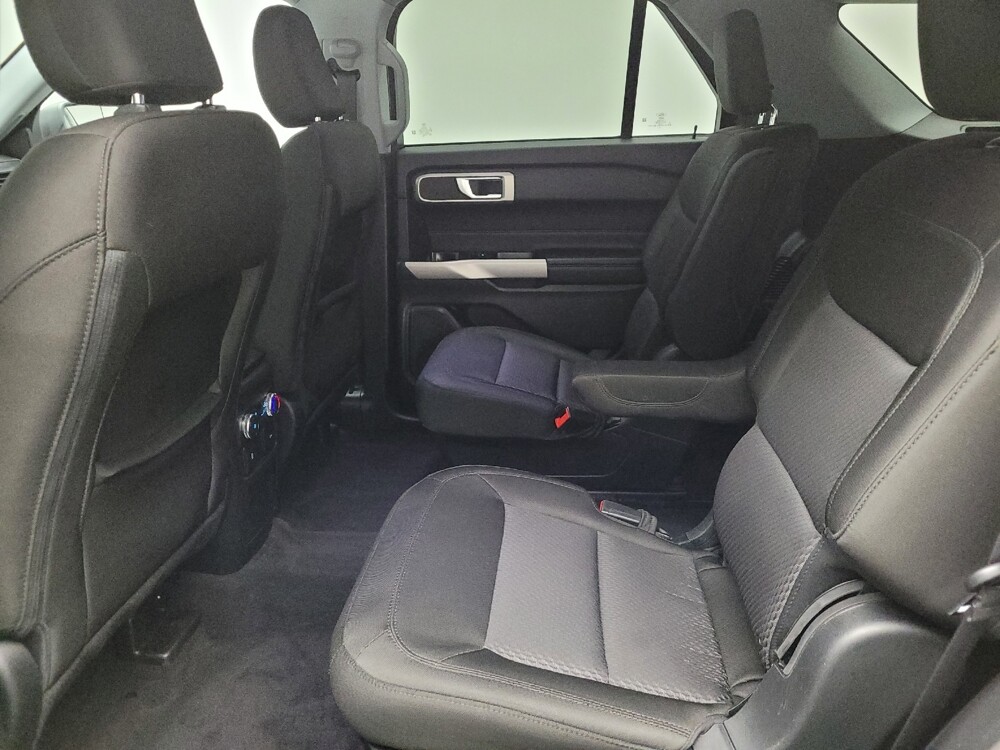 2022 Ford Explorer in Eastpointe, MI 48021 - 18126235 18