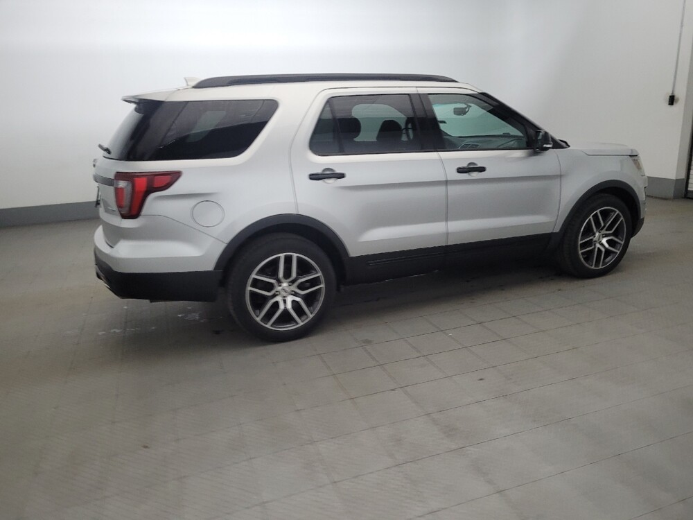 2016 Ford Explorer in Temple Hills, MD 20746 - 18126237 10