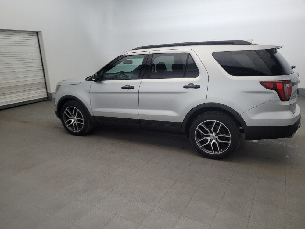 2016 Ford Explorer in Temple Hills, MD 20746 - 18126237 3