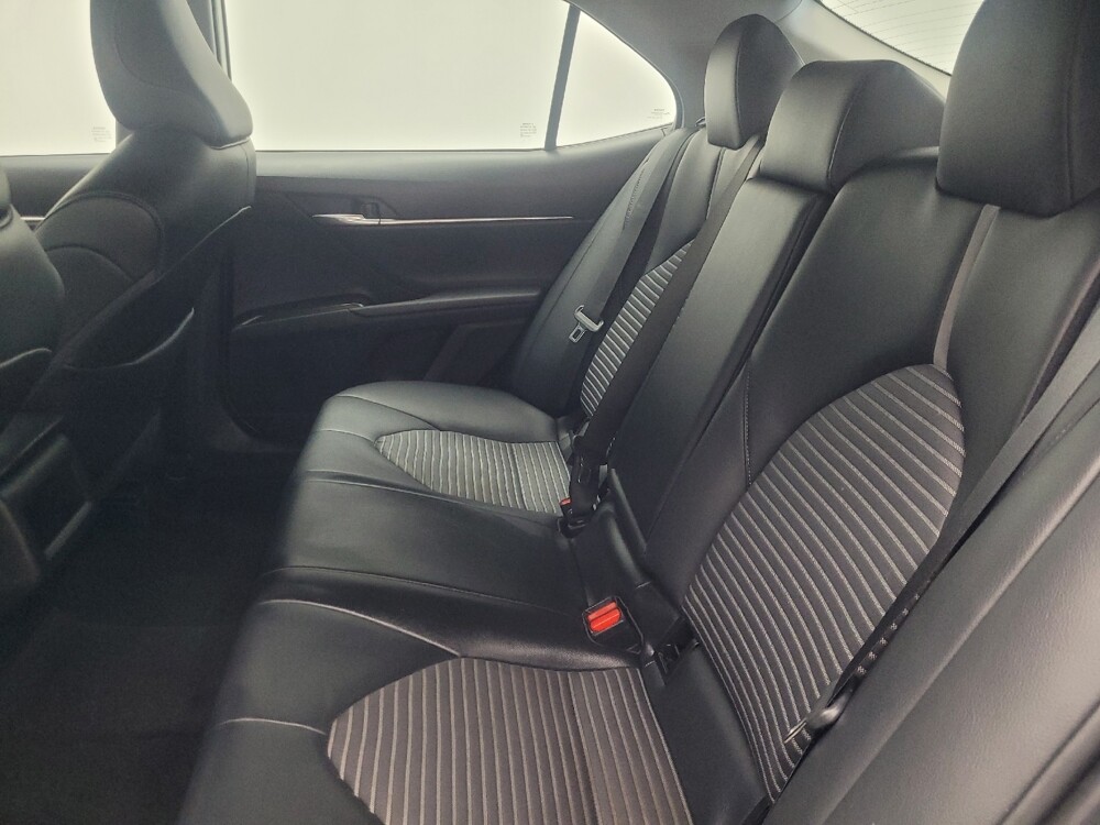 2021 Toyota Camry in Indianapolis, IN 46219 - 18126238 18