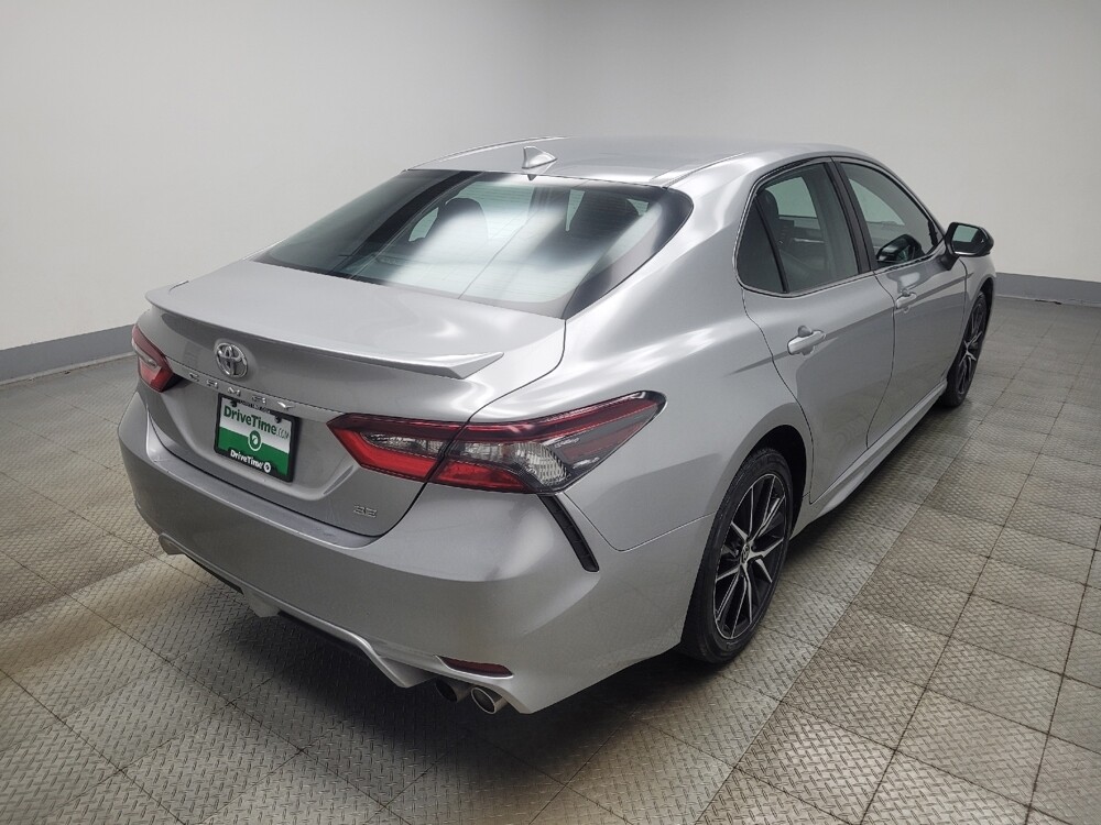 2021 Toyota Camry in Indianapolis, IN 46219 - 18126238 9