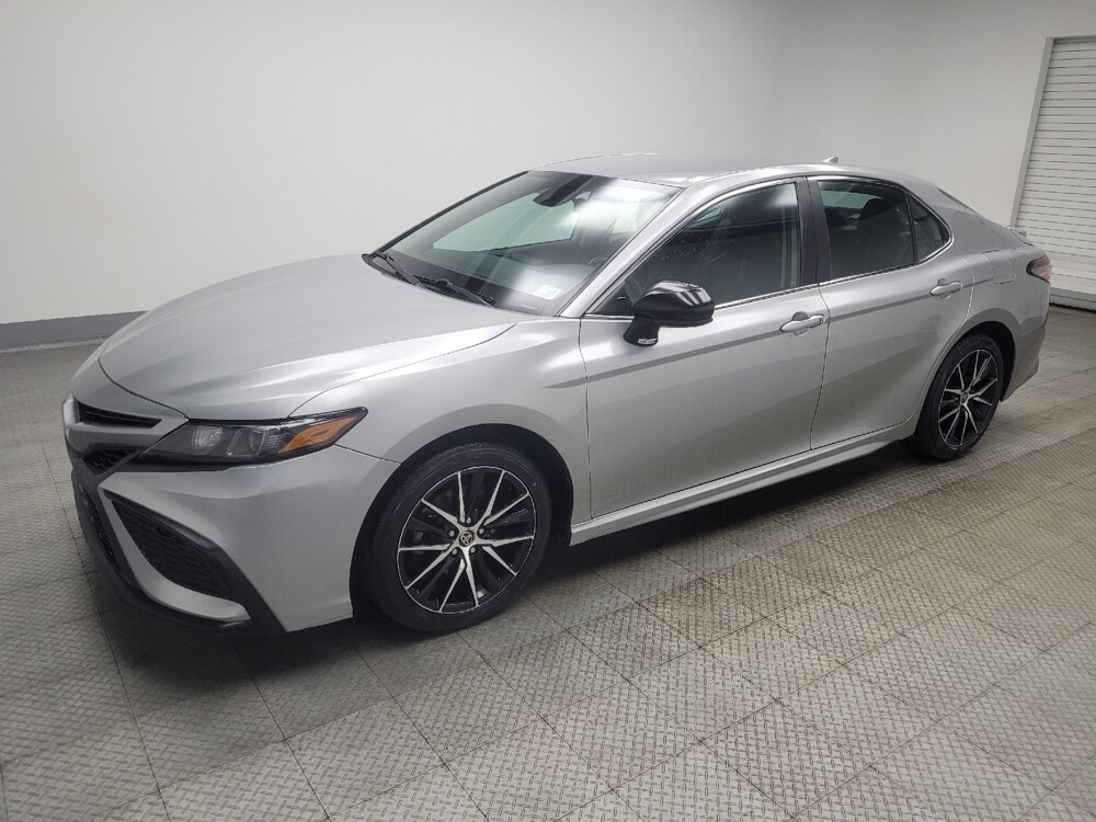 2021 Toyota Camry in Indianapolis, IN 46219 - 18126238 2
