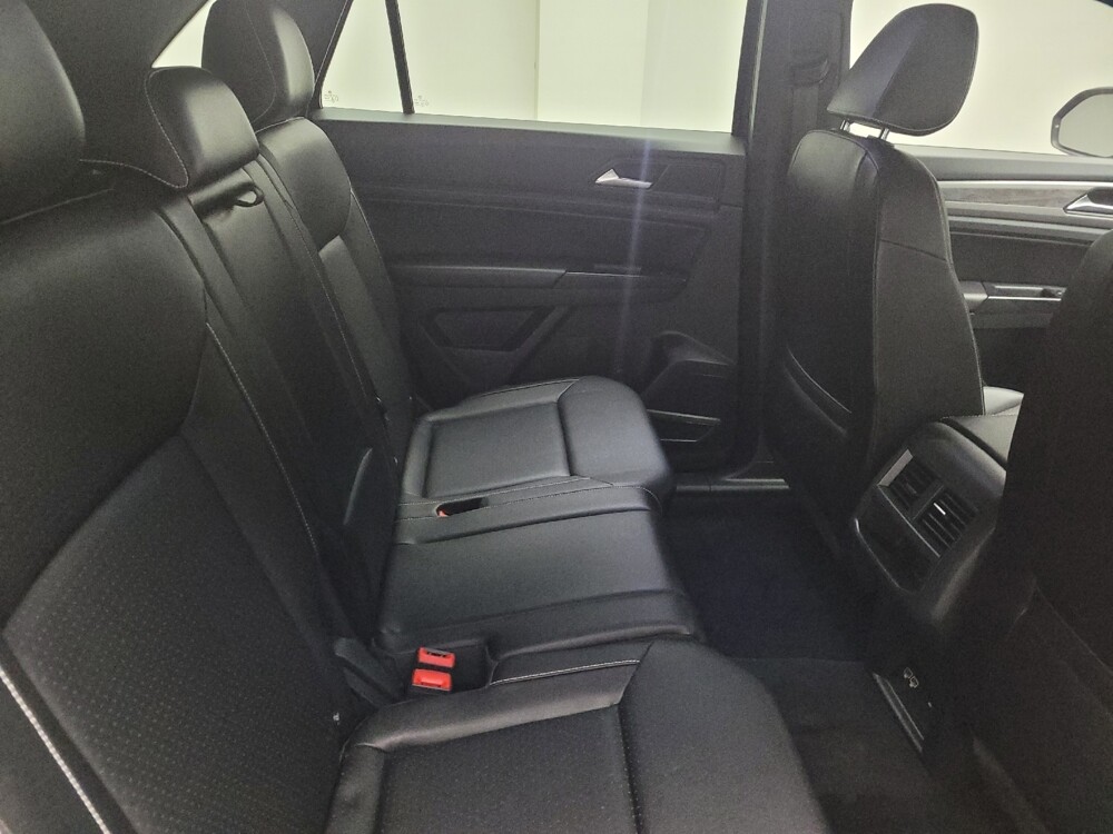 2020 Volkswagen Atlas in Eastpointe, MI 48021 - 18126242 19