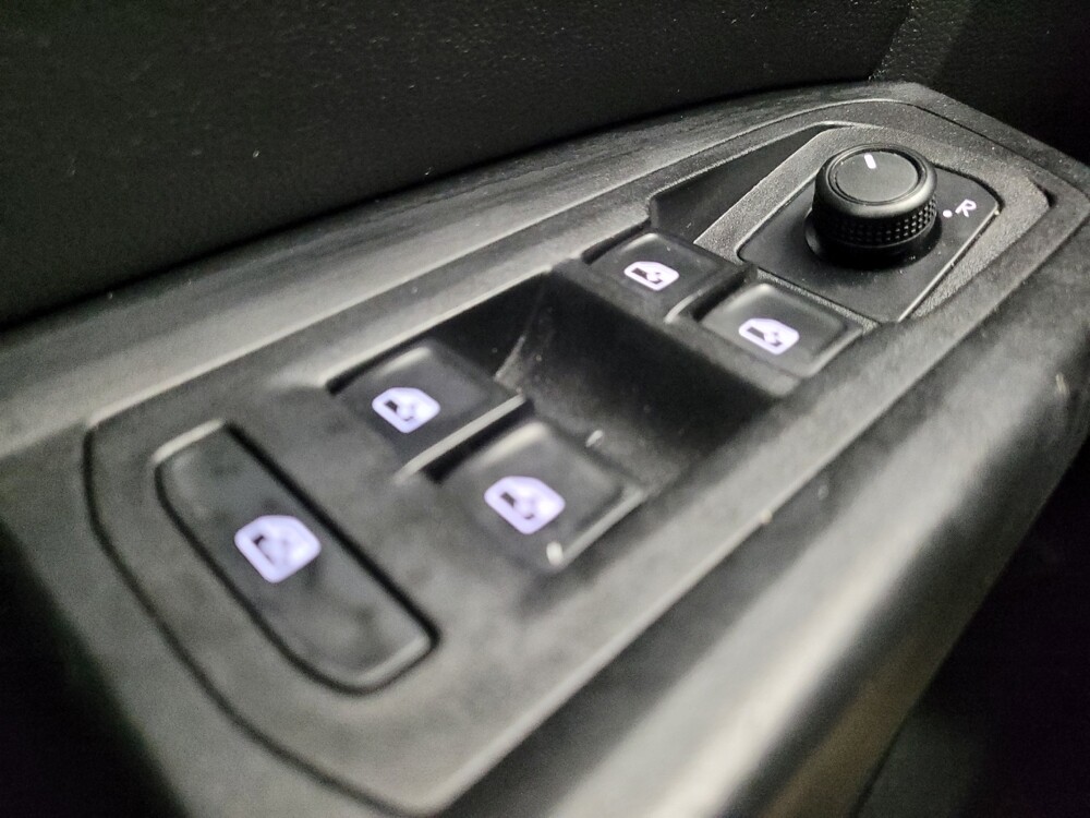 2020 Volkswagen Atlas in Eastpointe, MI 48021 - 18126242 27