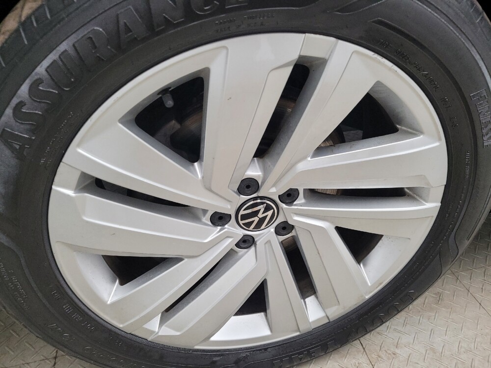 2020 Volkswagen Atlas in Eastpointe, MI 48021 - 18126242 31