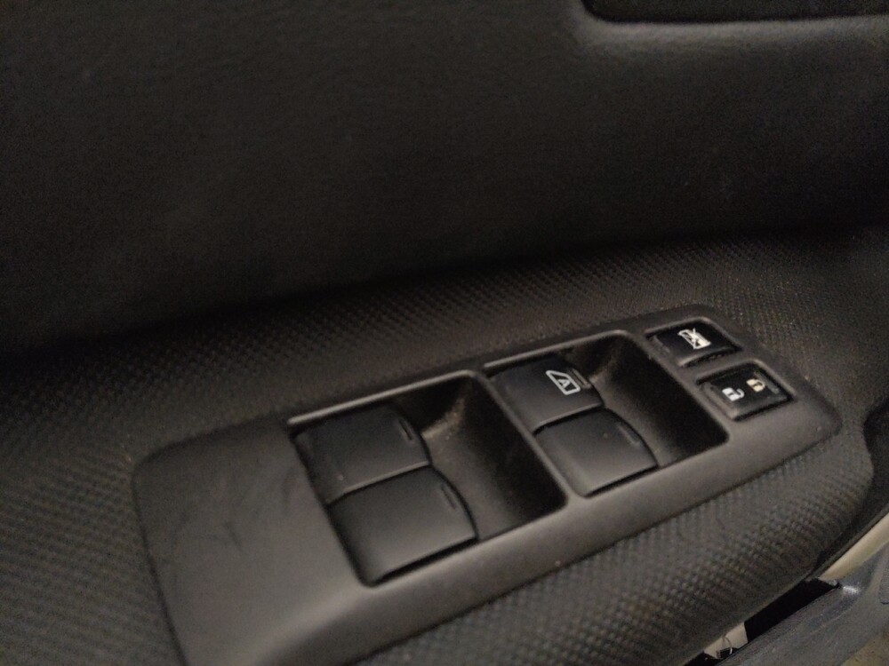 2015 Nissan Rogue in Clearwater, FL 33764 - 18126248 27