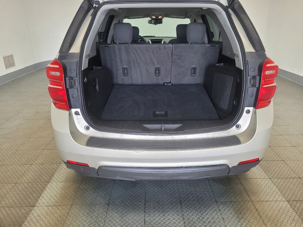 2016 Chevrolet Equinox in Highland, IN 46322 - 18126249 29