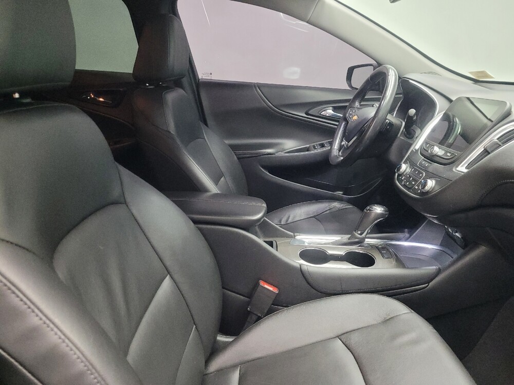 2020 Chevrolet Malibu in Highland, IN 46322 - 18126253 21