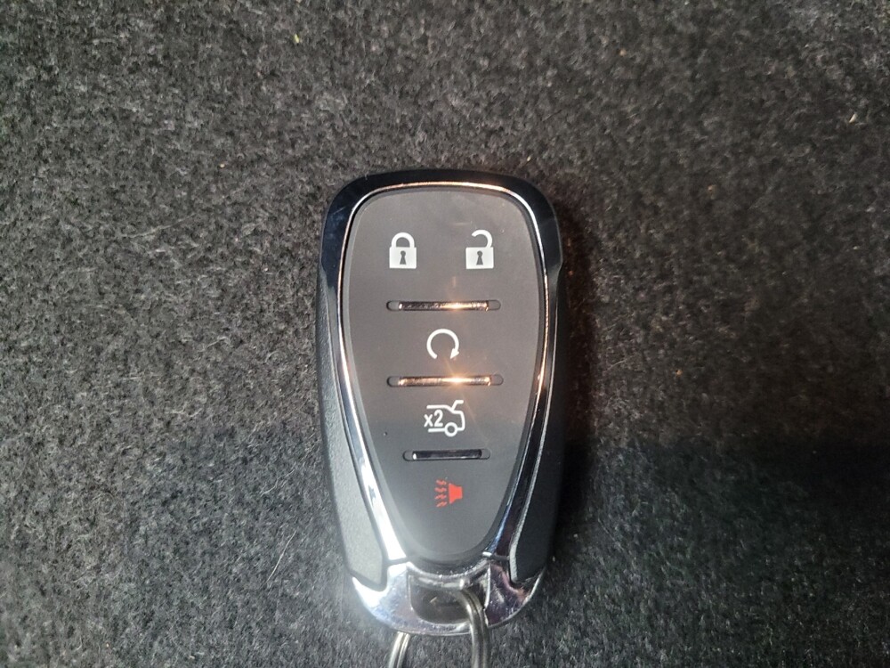 2020 Chevrolet Malibu in Highland, IN 46322 - 18126253 32