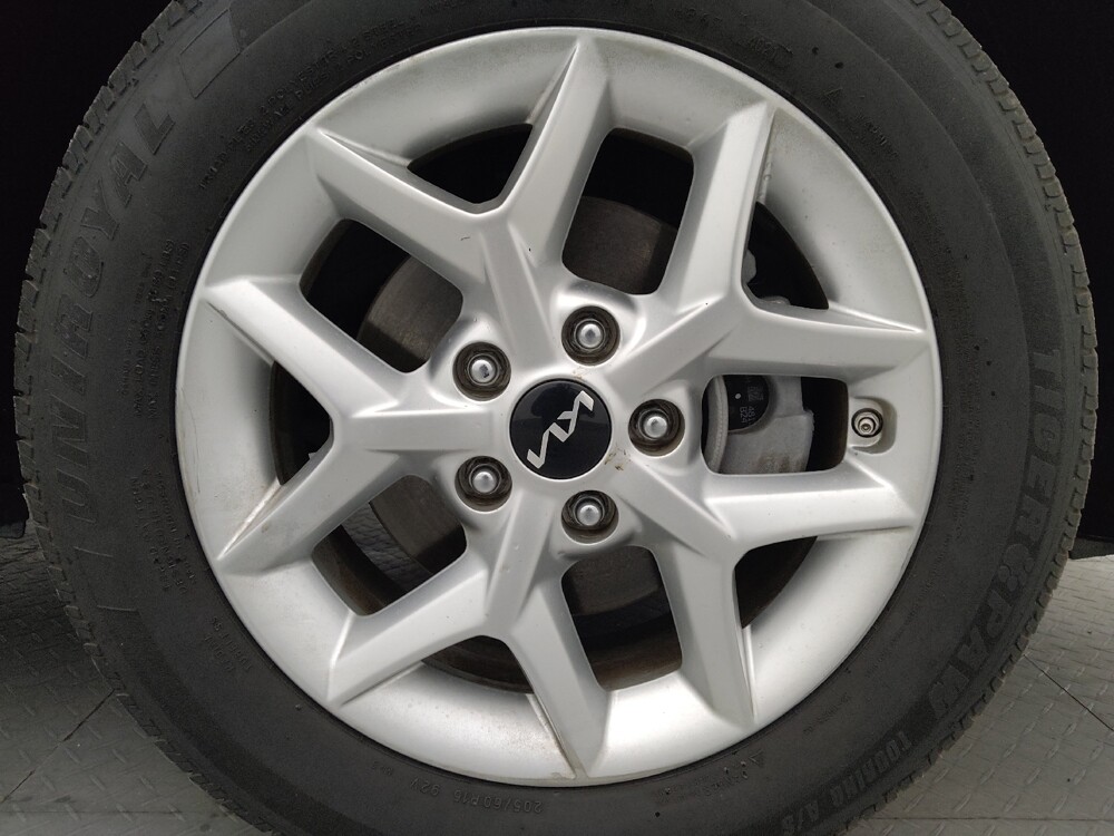 2025 Kia Soul in Tallahassee, FL 32304 - 18126260 31