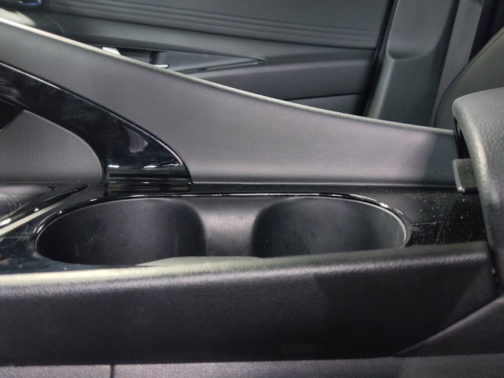 2025 Hyundai Elantra in Tallahassee, FL 32304 - 18126262 26