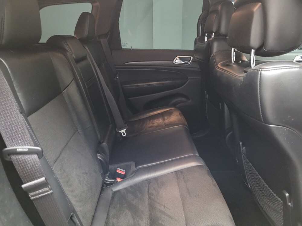 2020 Jeep Grand Cherokee in Grand Rapids, MI 49508 - 18126263 19