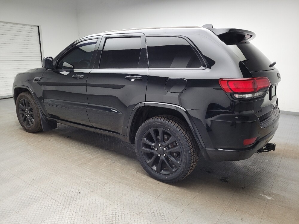 2020 Jeep Grand Cherokee in Grand Rapids, MI 49508 - 18126263 3