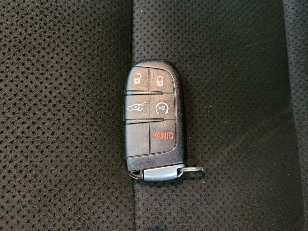 2020 Jeep Grand Cherokee in Grand Rapids, MI 49508 - 18126263 32