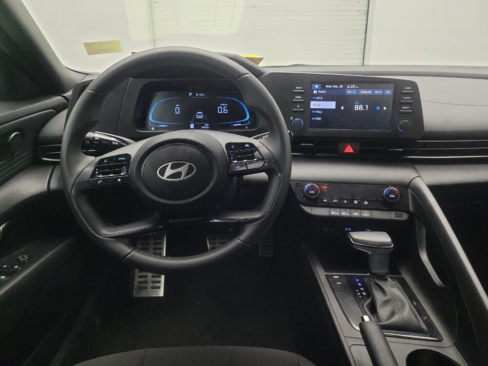 2025 Hyundai Elantra in Marietta, GA 30062 - 18126265 22