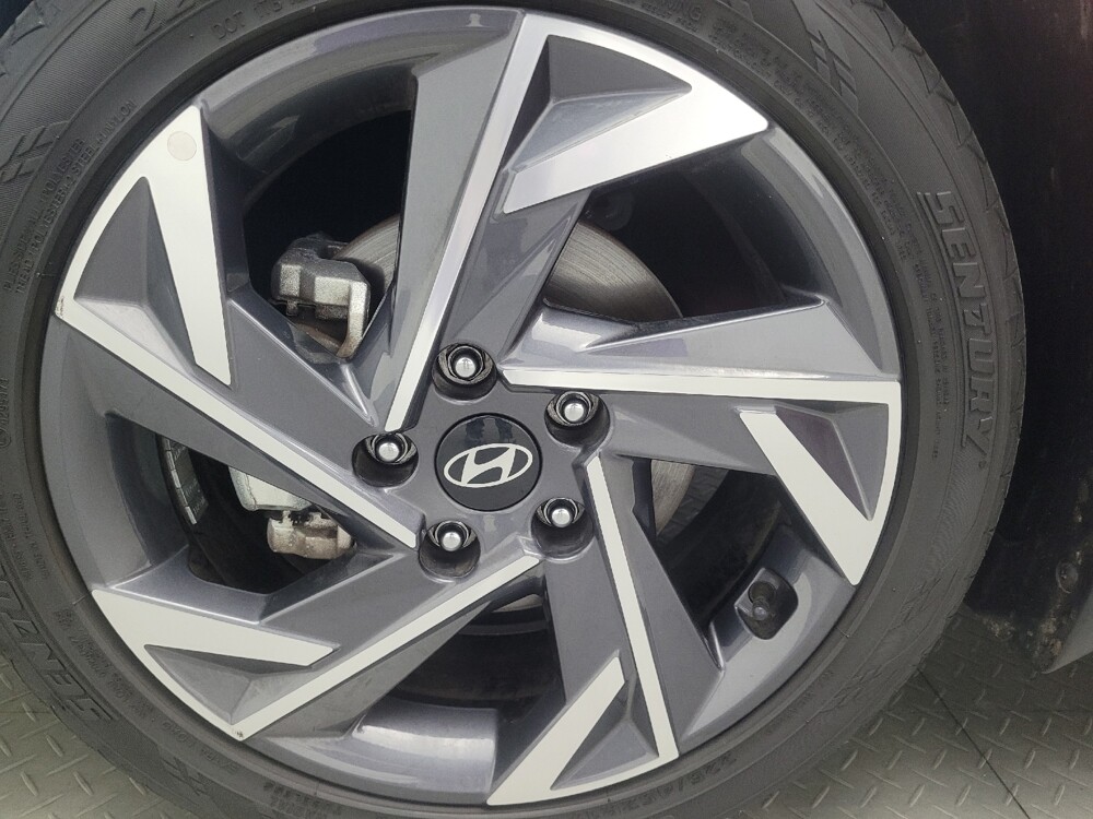 2025 Hyundai Elantra in Marietta, GA 30062 - 18126265 31