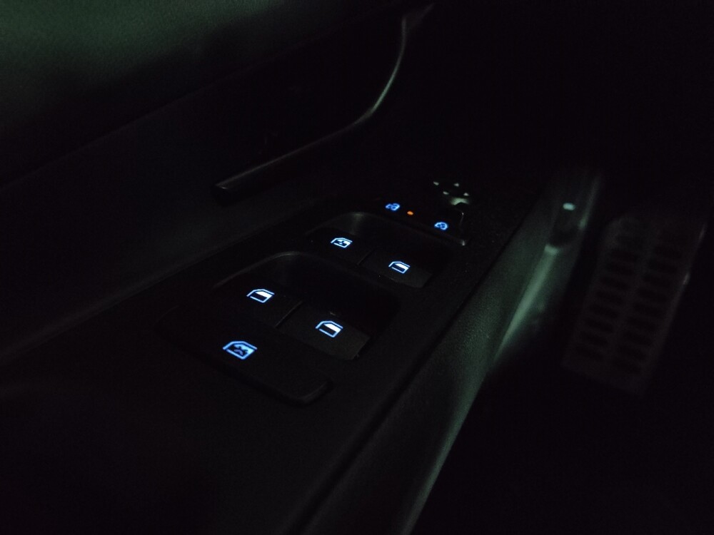 2025 Hyundai Elantra in Marietta, GA 30062 - 18126265 27