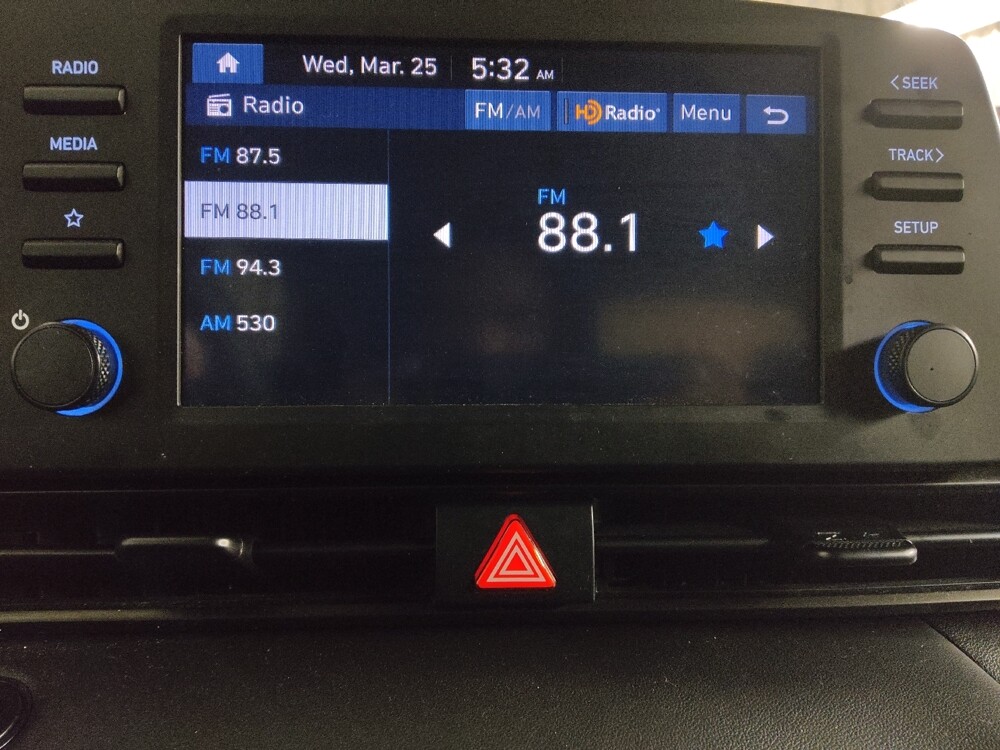 2025 Hyundai Elantra in Marietta, GA 30062 - 18126265 25