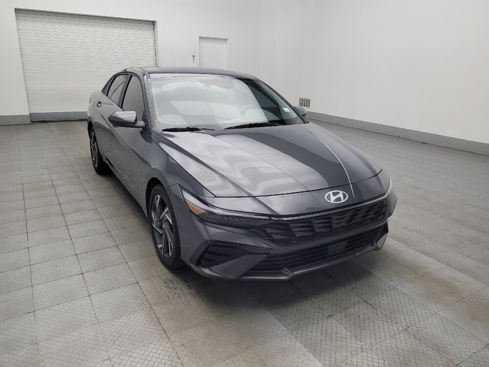 2025 Hyundai Elantra in Stone Mountain, GA 30083 - 18126266 13