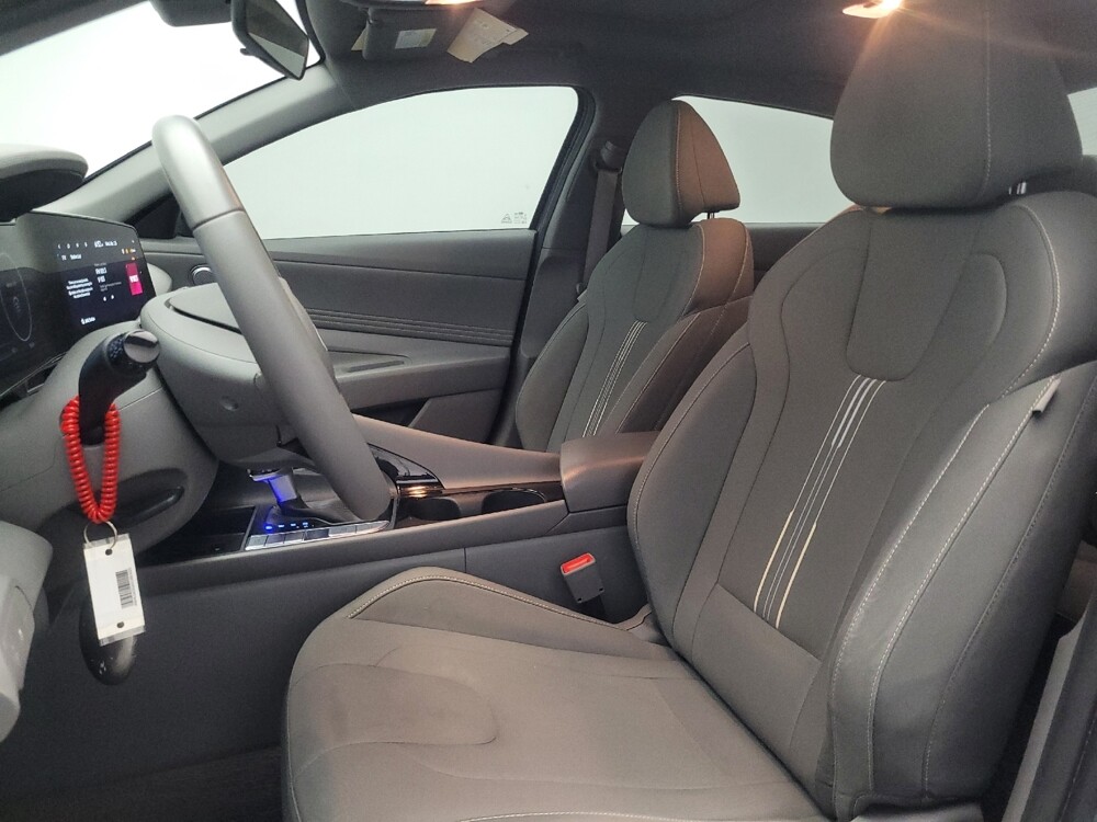 2025 Hyundai Elantra in Stone Mountain, GA 30083 - 18126266 17