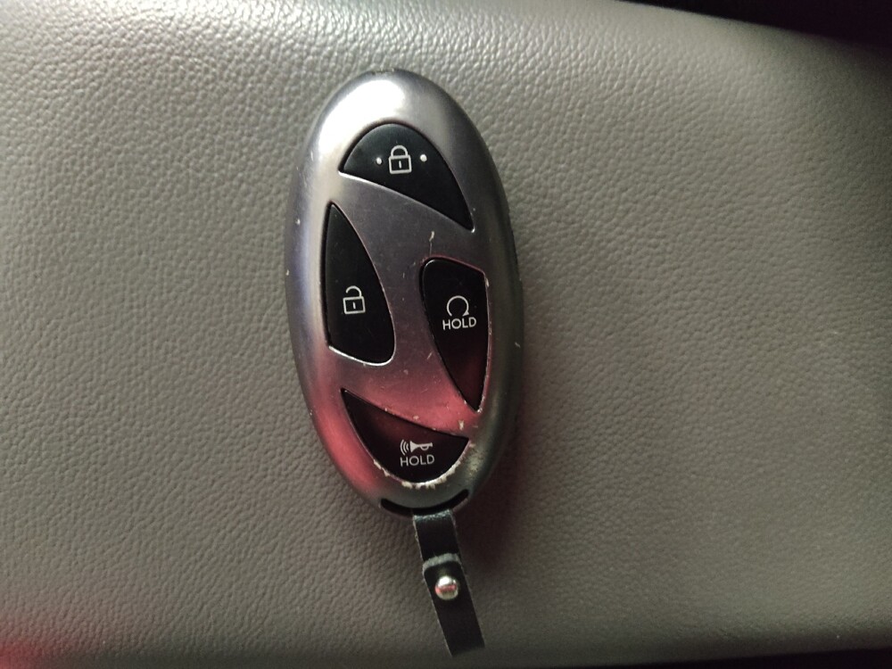 2025 Hyundai Elantra in Stone Mountain, GA 30083 - 18126266 32