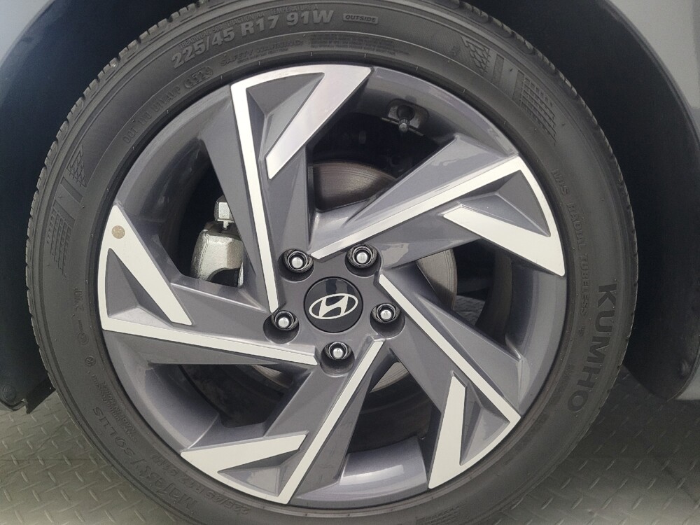 2025 Hyundai Elantra in Stone Mountain, GA 30083 - 18126266 31