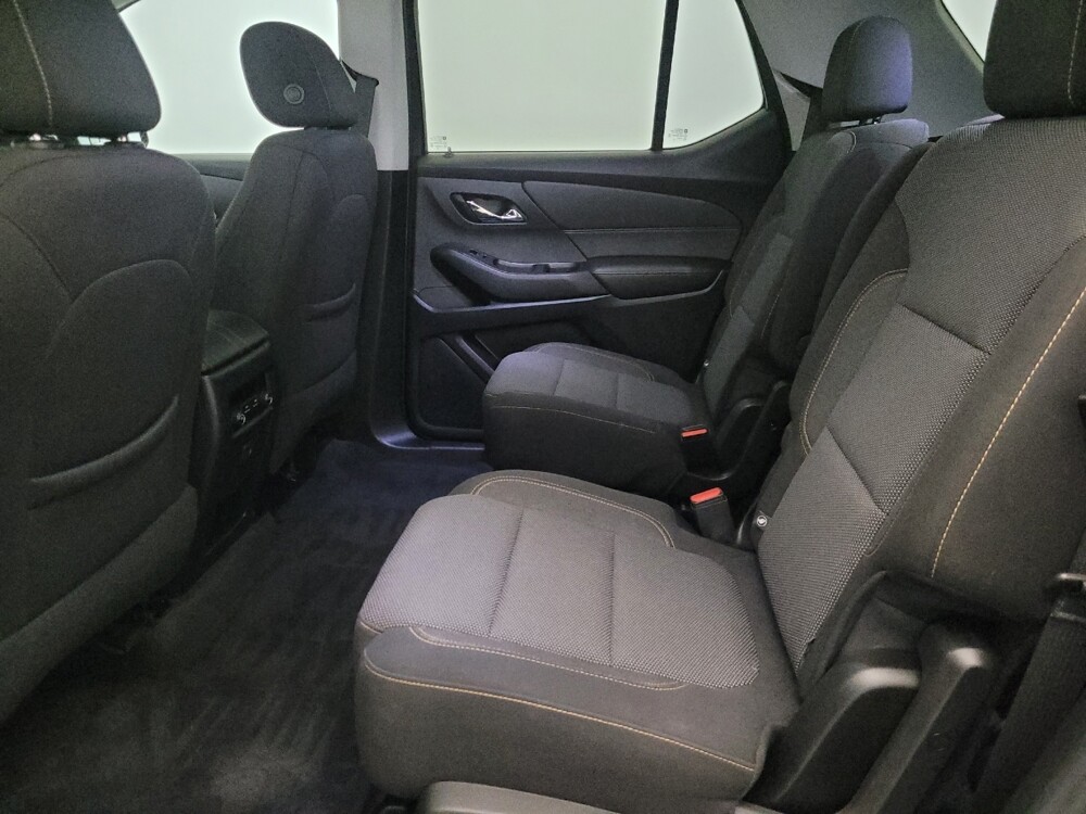 2020 Chevrolet Traverse in Williamstown, NJ 8094 - 18126270 18