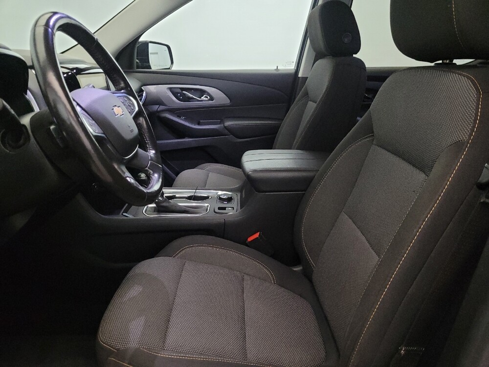 2020 Chevrolet Traverse in Williamstown, NJ 8094 - 18126270 17