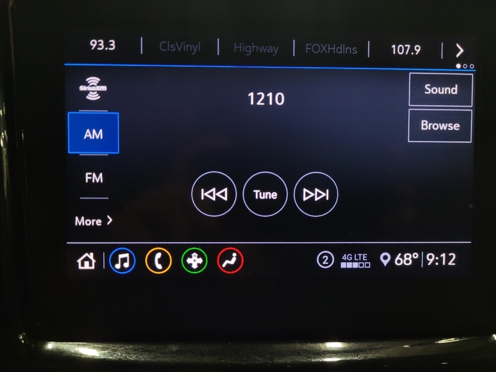 2020 Chevrolet Traverse in Williamstown, NJ 8094 - 18126270 25